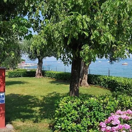 Campsite Porto Srl Moniga del Garda