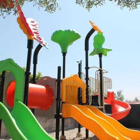 Campingplads Porto Srl Moniga del Garda